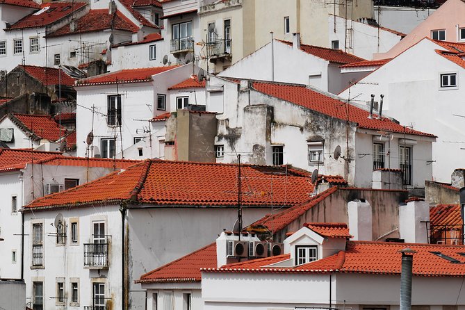 Lisbon Photo Private Day Tour - Timing, walking comfort, and what to bring