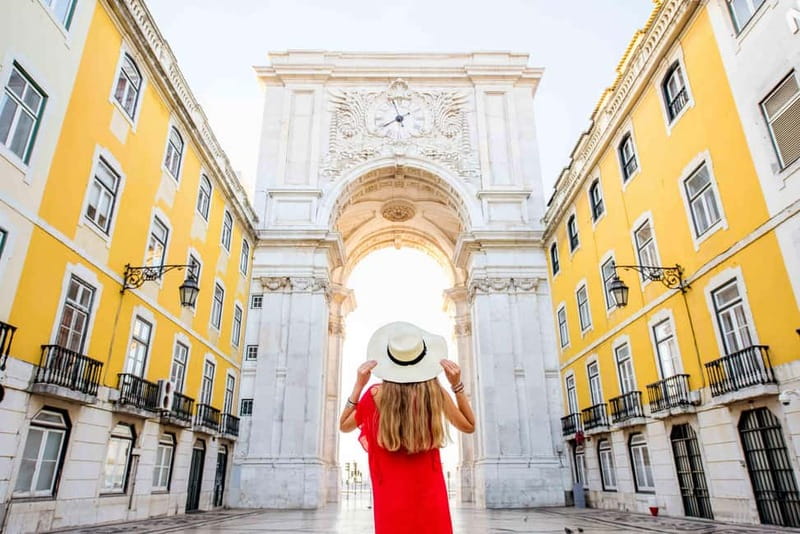 Lisbon Photoshoot - What you receive after the shoot: the gallery is the real product