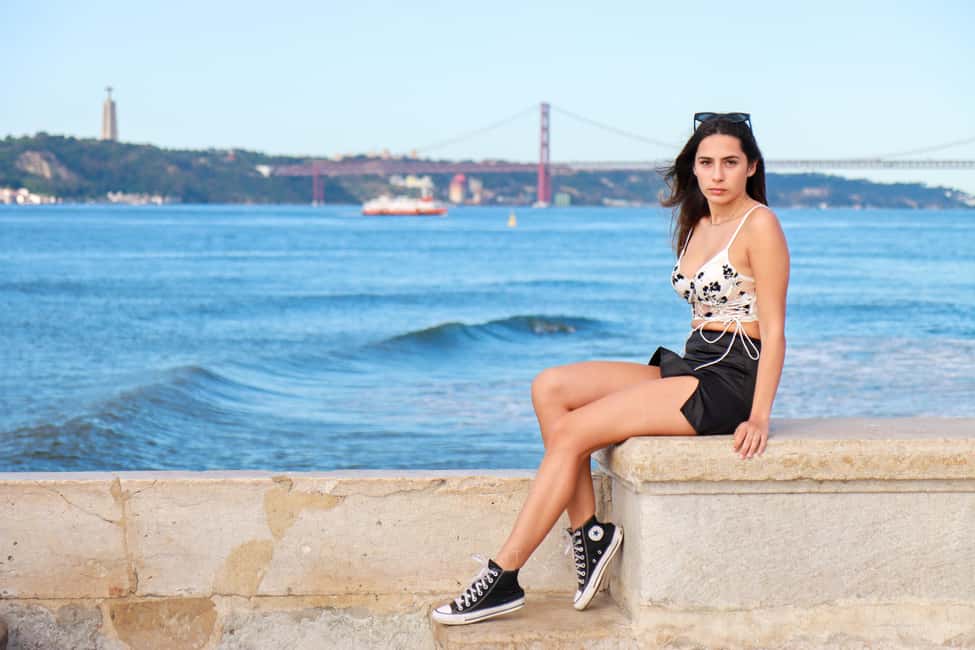 Lisbon: Photoshoot with a Professional Local Photographer - What You Wear and How You Pose (Without Overthinking It)