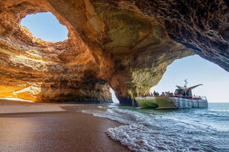 Lisbon: Private Algarve & Benagil Cave Full-Day Coastal Tour - Portimão: a smart break for food, photos, and reset time