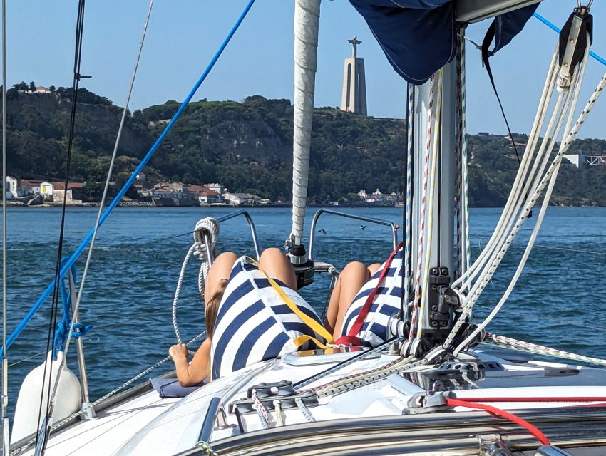 Lisbon: Private Boutique Boat Tour – Sail in Style - Sunset vs night cruise: when to go and what changes