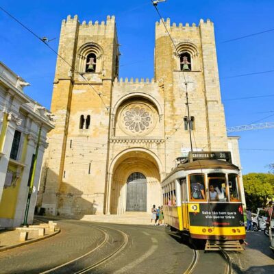 Lisbon: Private city tour by tuktuk alfama up to 90 min - Starting at Time Out Market (and what to do if you’re early)