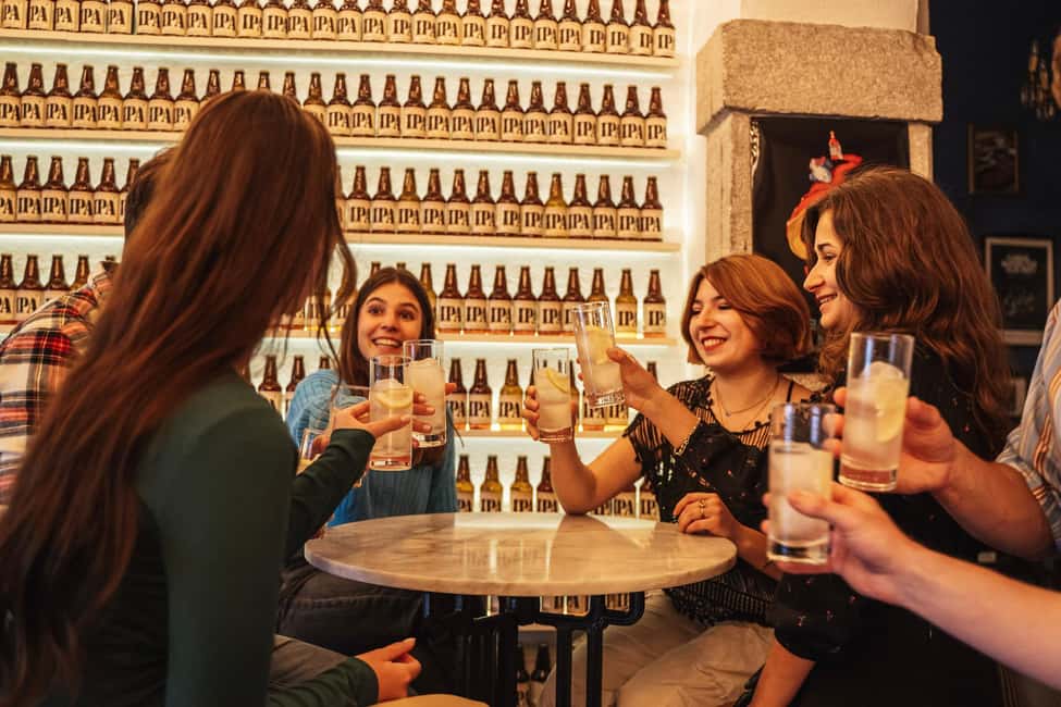 Lisbon: Private Dark History Walking Tour with Drinks - Organized bar entry in popular places: why it saves time