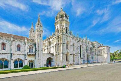 Lisbon Private Deluxe Half Day City Tour - Avenida da Liberdade to Parque Eduardo VII: a smooth first chapter