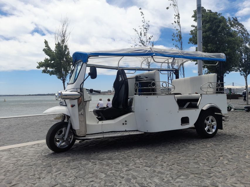 Lisbon: Private Eco Tuk-Tuk Tour for 2 Hours - Alfama: where the tour becomes Lisbon, not just sightseeing