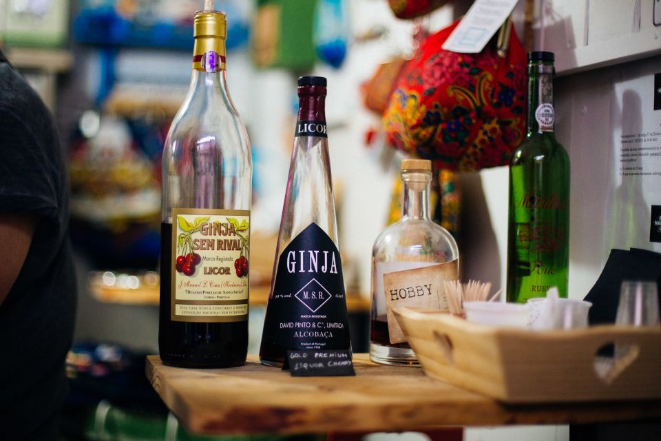 Lisbon: Private Evening Tour with Drinks & Bites in Alfama - What your guide actually does besides lead the walk