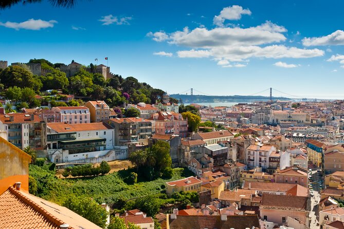 Lisbon Private Personalized Full-Day Experience - Alfama and Lisbon Cathedral: the icon stops with the smart pacing