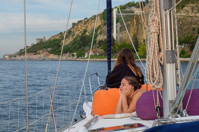 Lisbon: Private Sailing Tour Along the Tagus River - Lisbon Landmarks From the River: What You’ll See Up Close