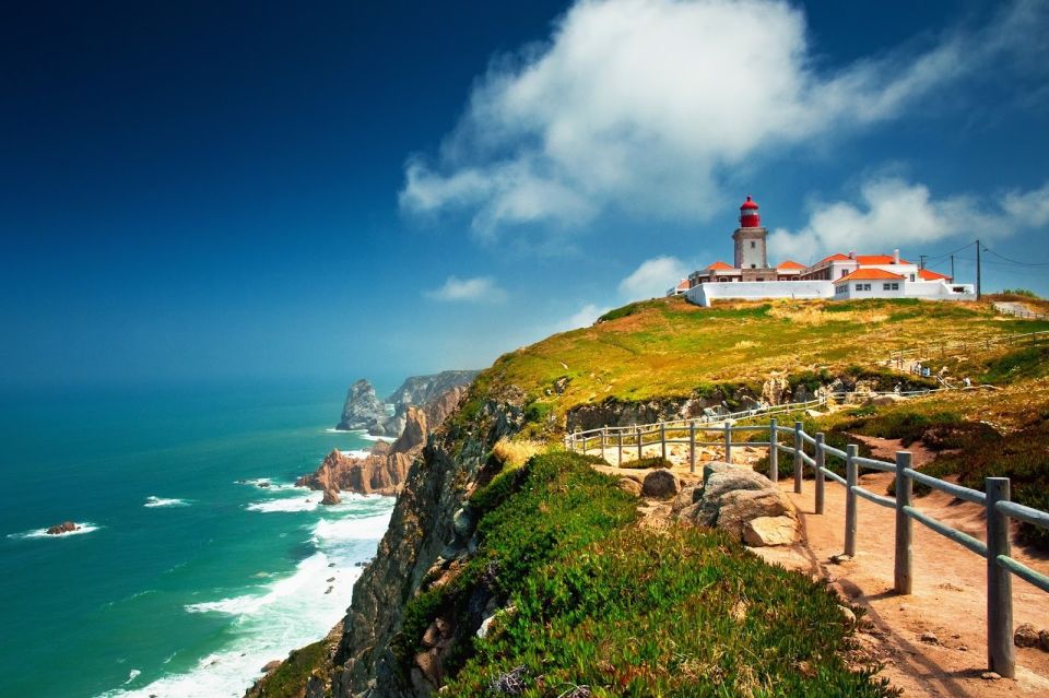Lisbon: Private Tour Sintra, Cabo da Roca and Cascais - Coast drive on the way back: Estoril and Carcavelos beaches