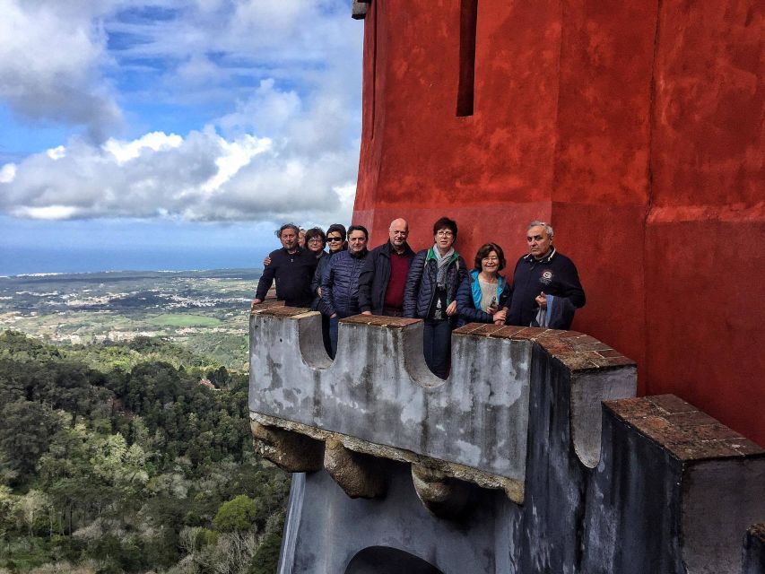 Lisbon: Private Tour Sintra, Cabo da Roca and Cascais - Lunch and pastry energy in Sintra (with Periquita as an option)