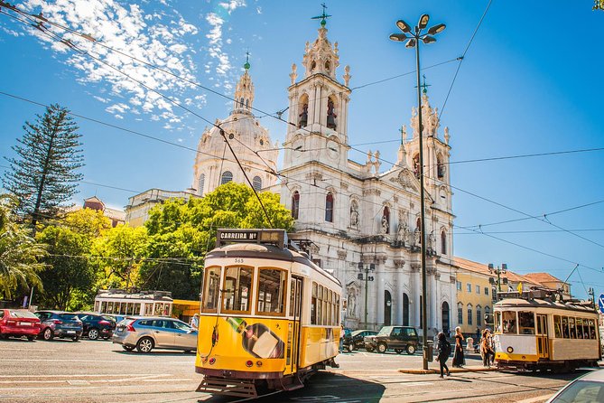 Lisbon Private Tour with Belém Neighborhood - Pastéis de Belém and Oporto wine: the sweet break you’ll remember