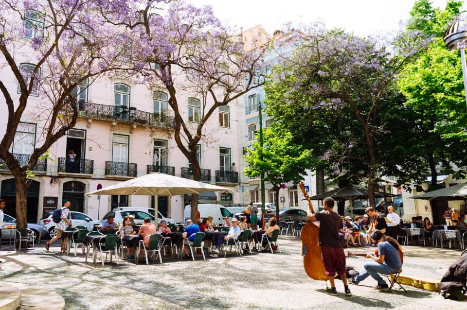 Lisbon: Private Tour with Locals – Highlights & Hidden Gems - Practical Stuff: Shoes, Pace, and Meeting With No Hotel Pickup