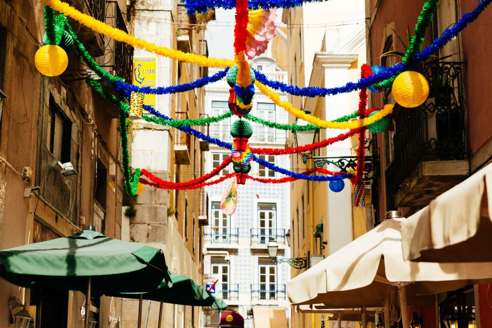 Lisbon: Private Tour with Locals – Highlights & Hidden Gems - Bairro Alto: Neighborhood Energy Without Losing the Plot