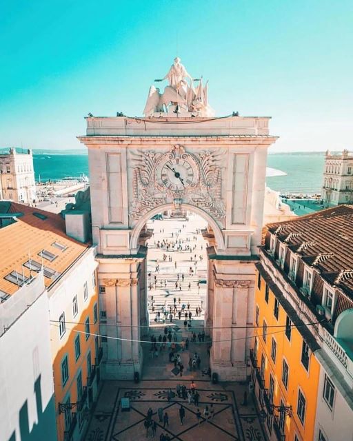 Lisbon: Private Tuk-Tuk City Tour With Local Guide - Stop-by-stop: Cathedral, Roman Theater, and the first miradouro hits