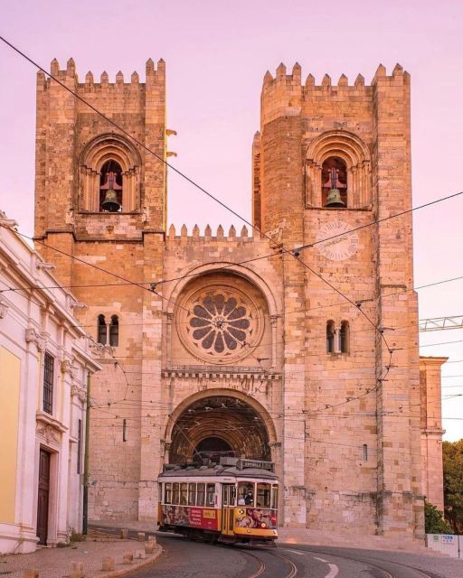 Lisbon: Private Tuk-Tuk City Tour With Local Guide - São Vicente de Fora, flea market energy, and the fado-adjacent flow