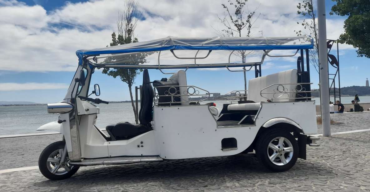 Lisbon: Private Tuk-Tuk Tour for 2 hours - Meet at Hard Rock Cafe and Start With a Win