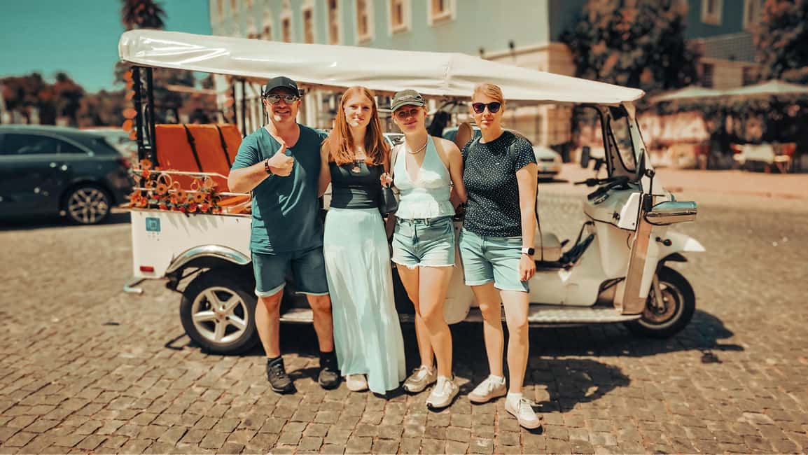 Lisbon: Private Tuk-Tuk Tour of Old Town & Scenic Viewpoints - Getting your bearings fast: Praça do Comércio, Saint Anthony, Lisbon Cathedral