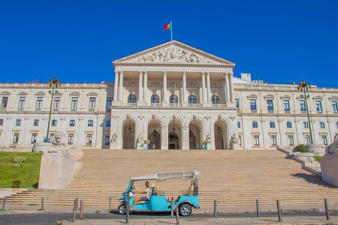 Lisbon Private TukTuk Tour with True Local Guide - Miradouro da Graça (Sophia de Mello Breyner Andresen): where the city feels bigger
