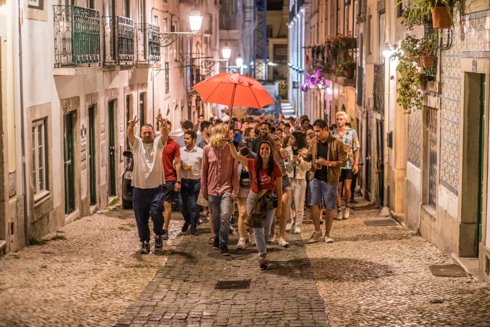 Lisbon: Pub Crawl with Open Bar (Premium Upgrade Available) - Meeting at Praça Luís de Camões: start right, start on time