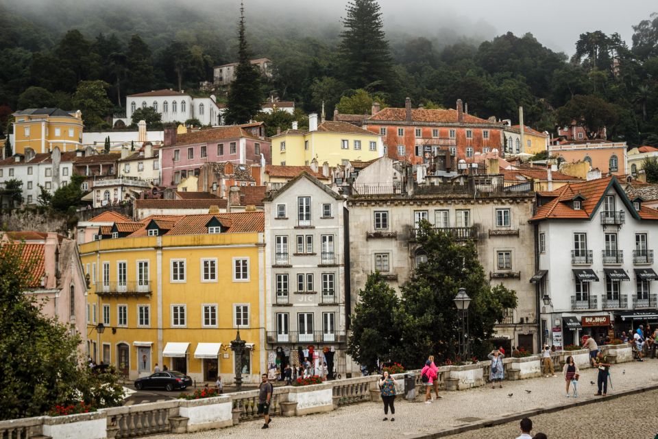 Lisbon: Regaleira, Sintra, Cape Rock & Cascais Day Trip - The One Big Trade-Off: Walking and the Group Pace