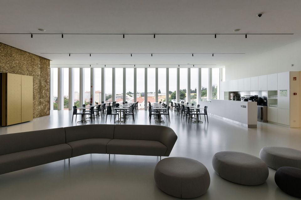 Lisbon: Royal Treasure Museum Entry Ticket - Timing Tips That Make the Difference