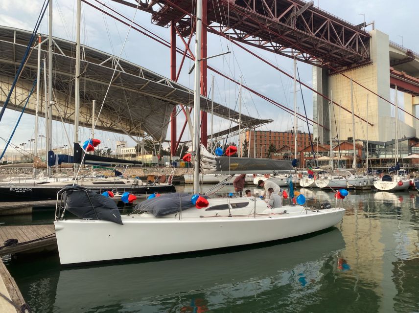Lisbon: Sailboat Tour w/ Local Guide and Open Bar Green Wine - Touring the Tagus in 2 Hours: Stop by Stop Views That Make Sense