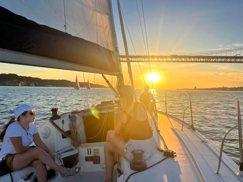 Lisbon: Sailing Sunset - Who should book this Lisbon Sailing Sunset cruise?
