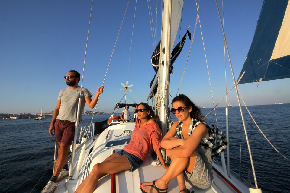 Lisbon: Sailing Tour with Wine and Snacks - Where you’ll be sailing: the Lisbon route along the Tagus