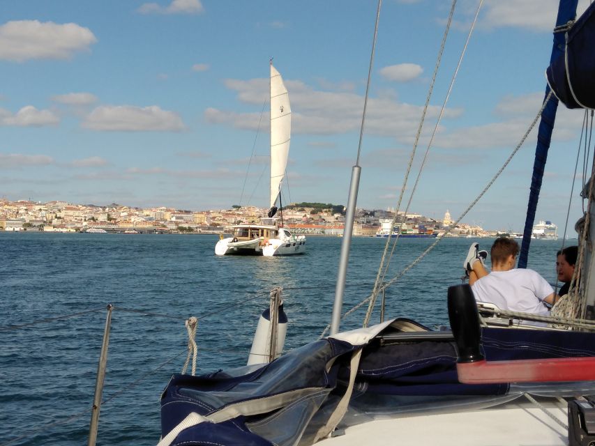 Lisbon: Sailing Tour with Wine and Snacks - Praça do Comércio: the riverfront “front door” view