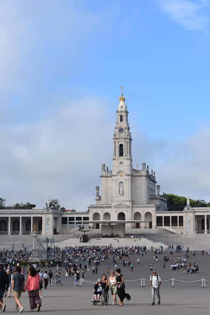 Lisbon: Sanctuary Fátima & Little Shepperd Town Guide Tour - Price and value: is $46 per person a fair deal?