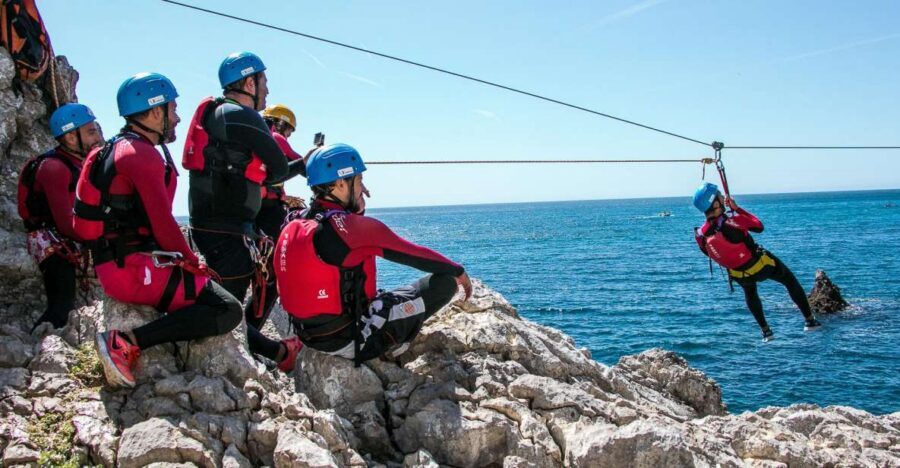 Lisbon: Sesimbra/Arrábida Natural Park Coasteering Adventure - Who should book this Sesimbra coasteering adventure