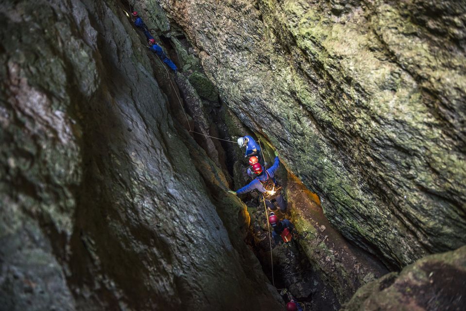 Lisbon: Setubal Arrábida Natural Park Adventure Circuit - Safety gear and certified monitors: what’s included, and why it matters