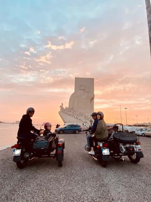 Lisbon Sidecar Tour ( the netflix one) - Historic streets and viewpoints: the “more than the highlights” factor