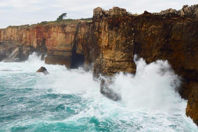 Lisbon: Sintra, Pena Palace, Regaleira, Roca & Cascais Day Tour - Cascais: The Portuguese Riviera in One Comfortable Loop