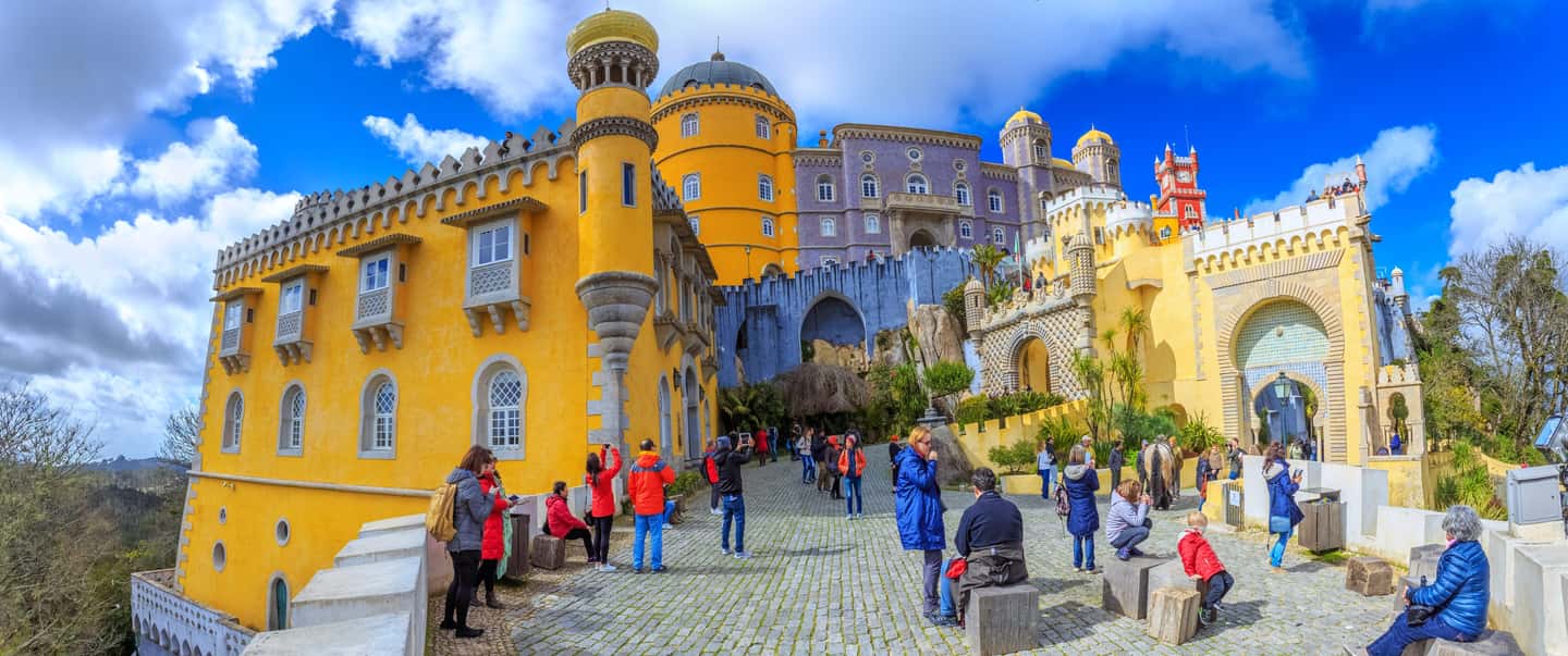 Lisbon: Sintra, Pena, Regaleira, Roca, Cascais (with pickup) - Pena Palace: why the guided option is worth your attention