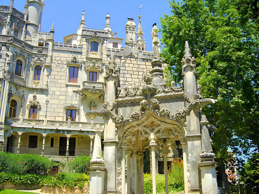 Lisbon: Sintra, Quinta Regaleira, Pena Gardens, Cascais Trip - Cascais: the seaside break with marina, port, and a craft-filled fort