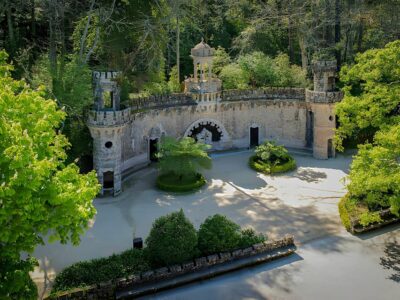 Lisbon: Sintra, Quinta Regaleira, Pena Gardens, Cascais Trip - Guides and the kind of help that makes the day work
