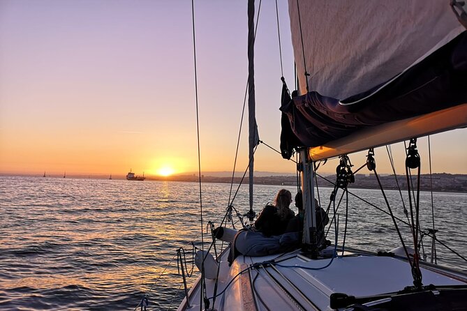 Lisbon Small Group 2h Sunset Sailing- Live Commentary & a Drink - Price and value: does $58.05 make sense?