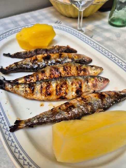 Lisbon Small-Group Food & Wine Tour Eat & Drink like a Local - Baixa District: why this food tour starts in Lisbon’s most walkable heart