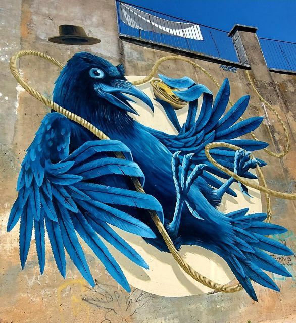 Lisbon Street Art Lovers Walk - Small group size and a guide who can explain the why