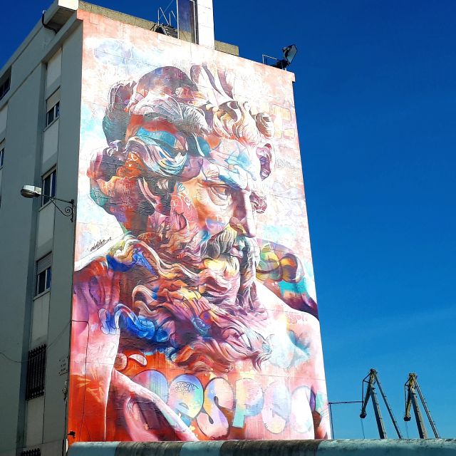 Lisbon Street Art Lovers Walk - Practicalities: hills, weather, and what to pack