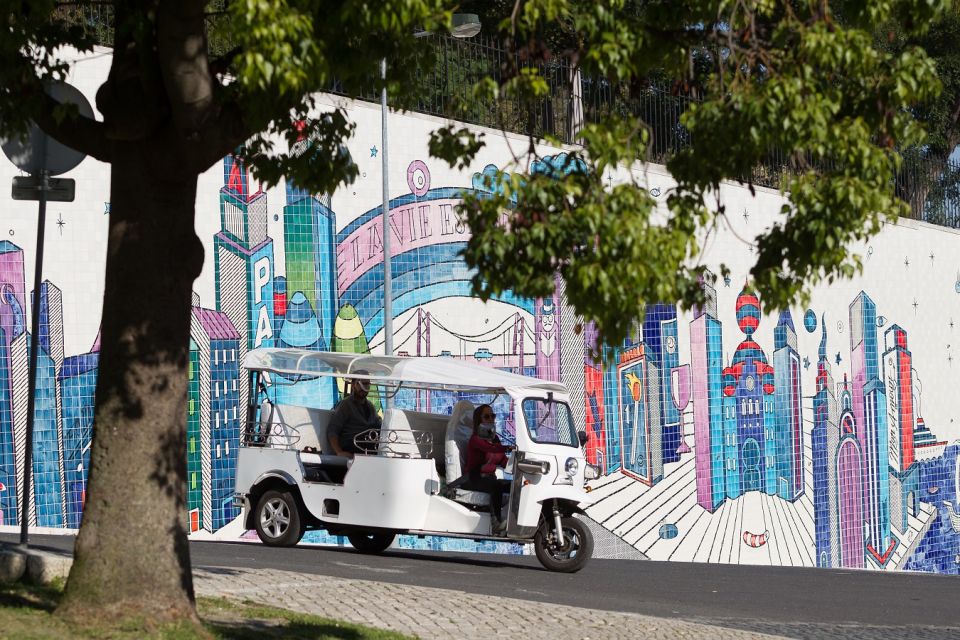 Lisbon: Street Art TukTuk Tour - Xabregas: Where You Often See a Different Street Art Tone