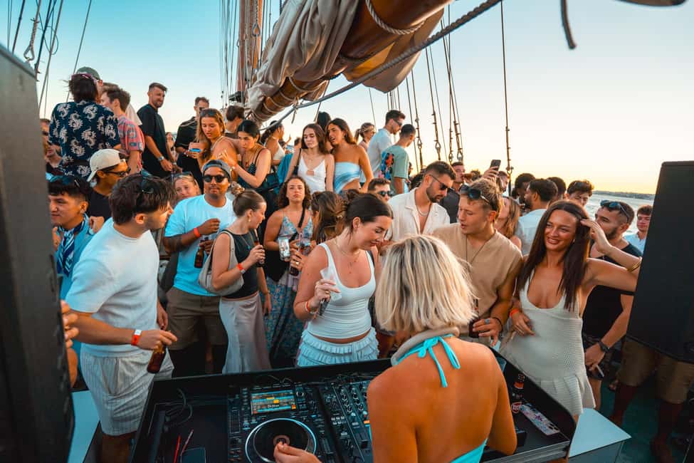 Lisbon: Sunset Boat Party Cruise with Music & Drinks - Price and value for $53: when it beats bar-hopping