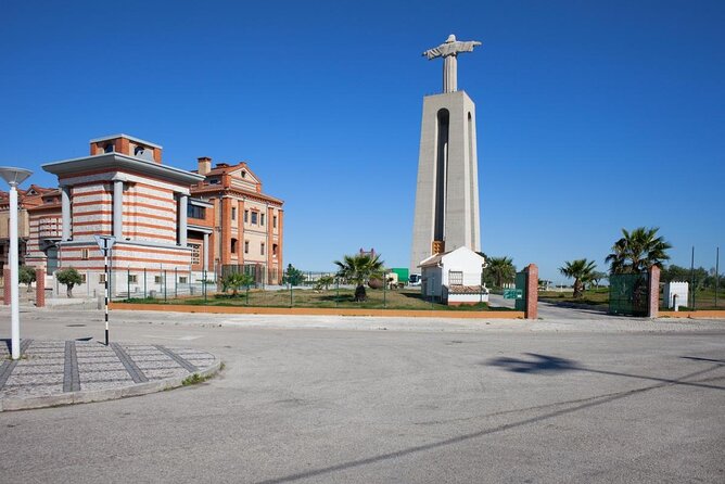 Lisbon: Sunset Cruise With Drinks on Spacious Yacht - Key Highlights You’ll Feel Right Away