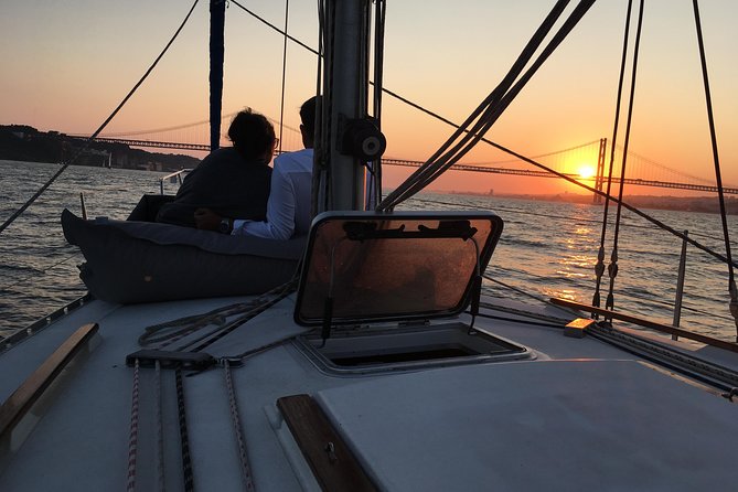 Lisbon Sunset Sailing Tour with White or Rosé Wine and Snacks - Padrão dos Descobrimentos: the “frozen caravel” monument
