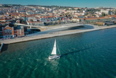 Lisbon: Tagus River Sailboat Tour - From Doca do Espanhol to the Safety Brief: Your 2-Hour Flow