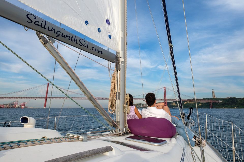 Lisbon: Tagus River Sunset Cruise with Drinks - The 39-foot sunset sail: what 2 hours on the Tagus feels like