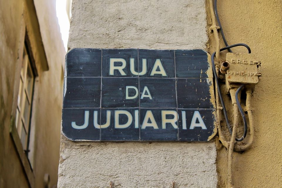 Lisbon: The Jewish Sephardic Walking Tour - Shaare Tikva: where the tour’s story becomes physical