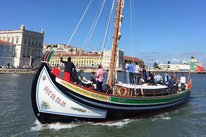 Lisbon Traditional Boats - Guided Sightseeing Cruise - Belém Tower: the 16th-century fortress that turns explorers into scenery