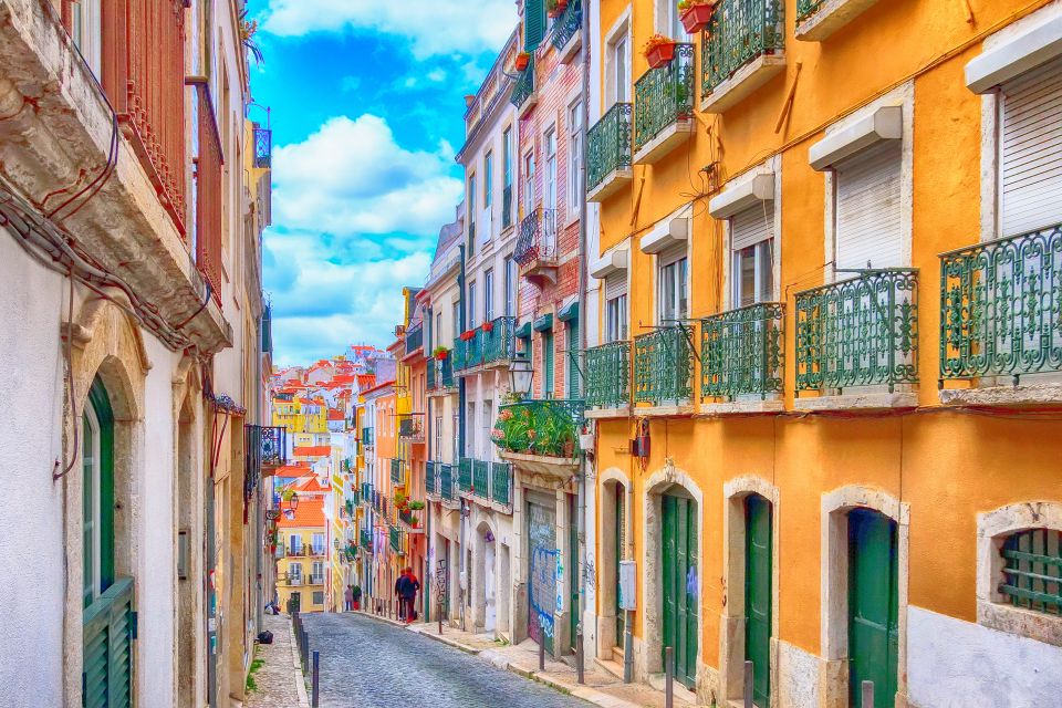 Lisbon with Tukxi: From East to West Private Tour by Tuk Tuk - Price and Logistics: What $224 for Up to 4 Buys You